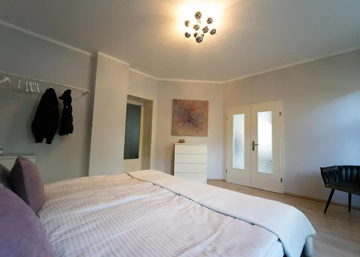 Charles & Kaetchen Living Gohlis Apartament