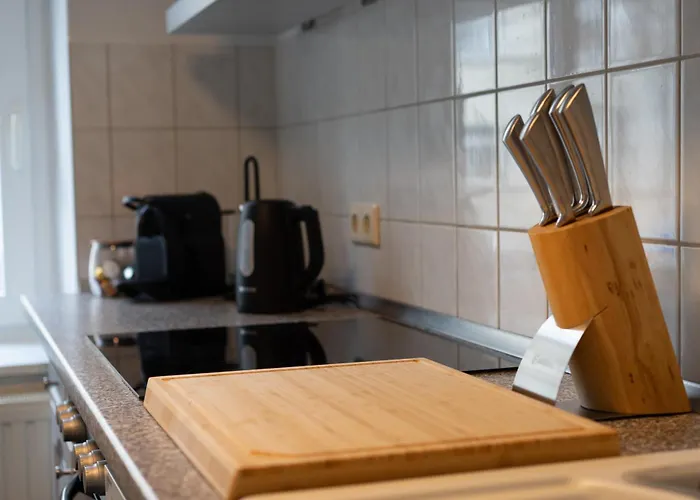 Charles & Kaetchen Living Gohlis Апартаменты *